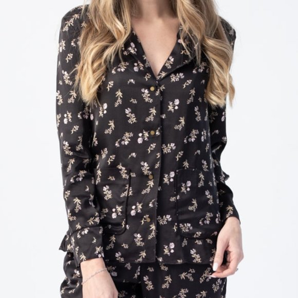 LOVE STORIES Bluemoon Pyjama Top in Black Prairie Flower Print. - Picture 2 of 7